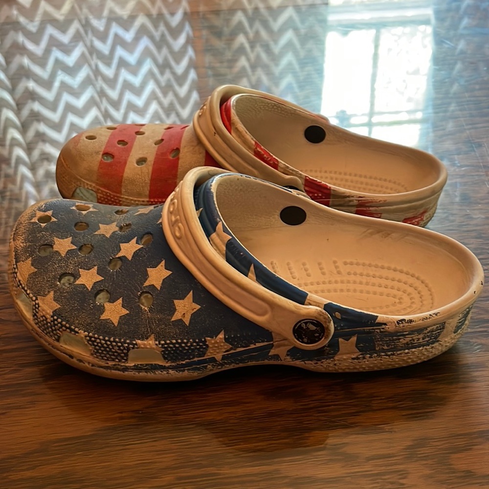 American flag crocs